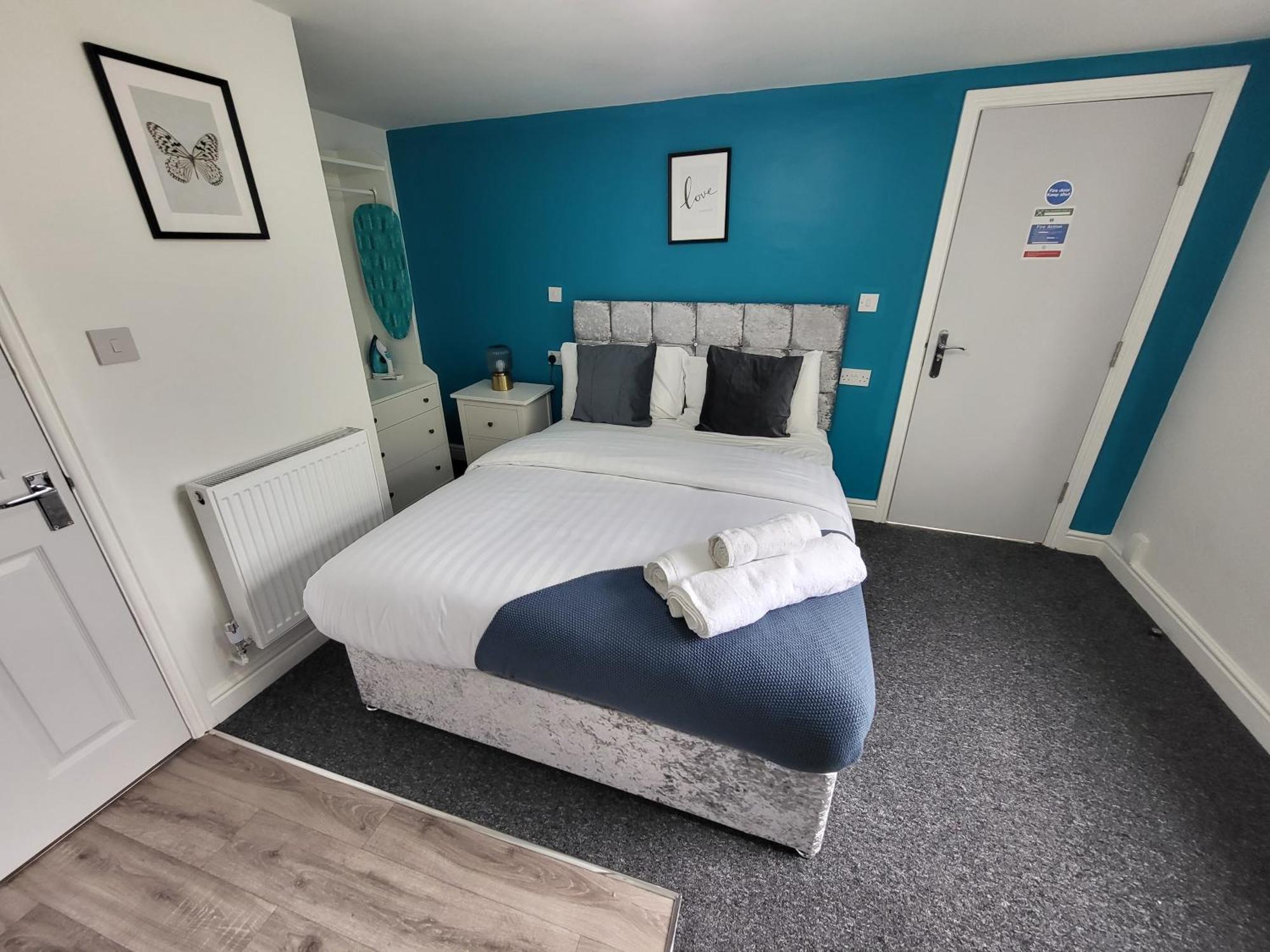 Sleep Rest - Forest Road Aparthotel